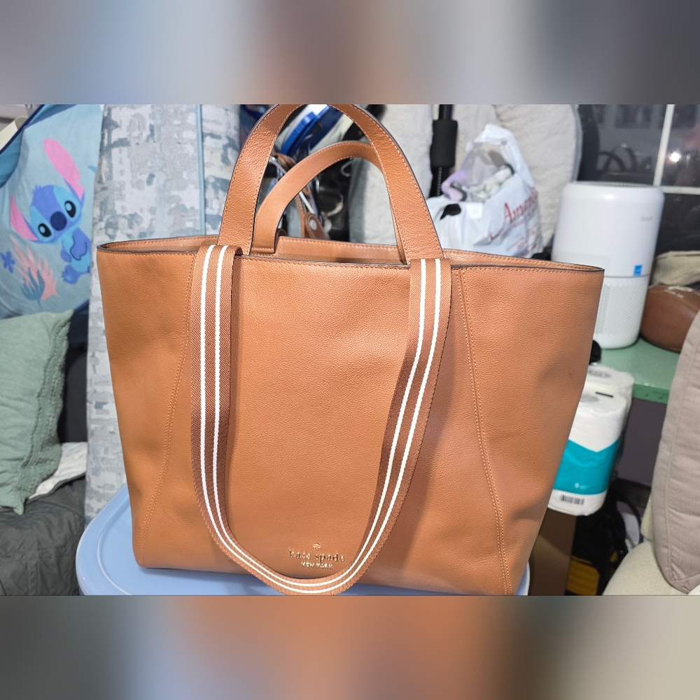 Kate Spade Brown Tote Bag Elegant Design